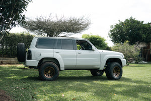 日産 Patrol Y61 (98~10)用 CEIKA カスタムビッグブレーキキット