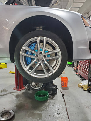 アウディ A8 D4 Facelift (13~18)用 CEIKA カスタムビッグブレーキキット