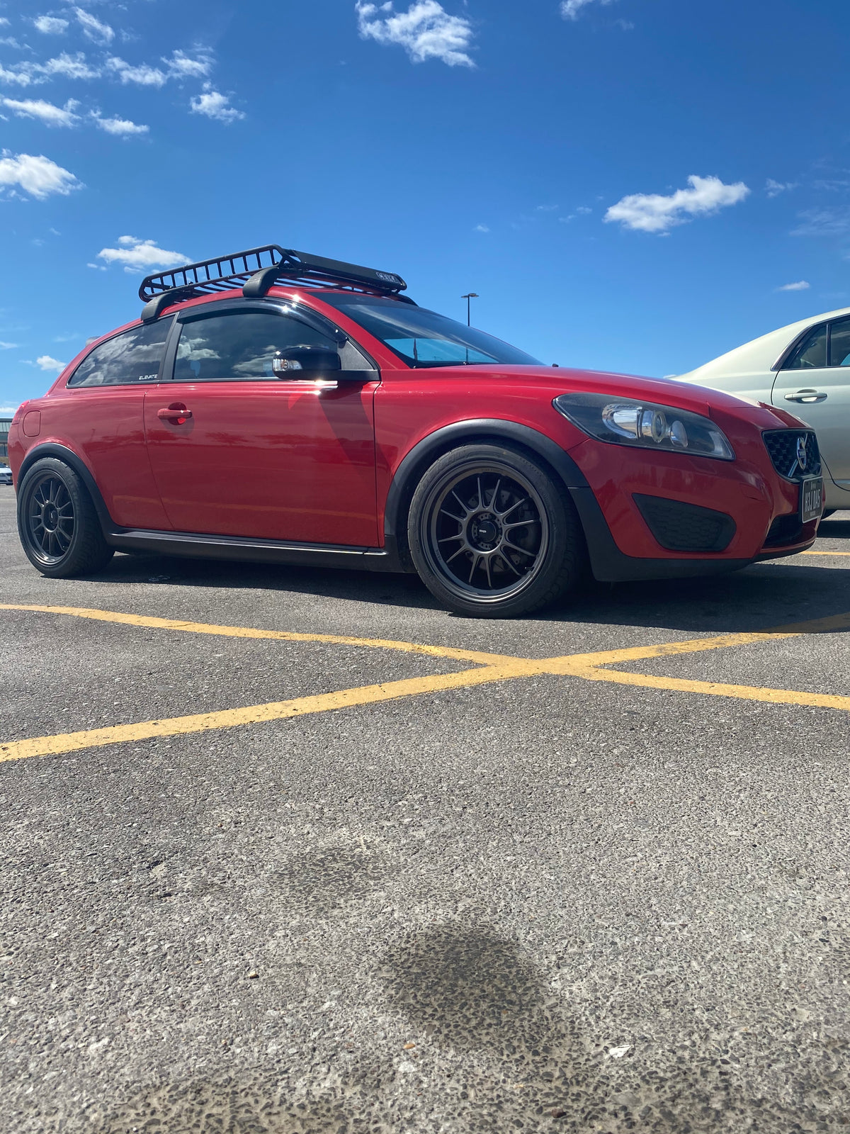 Volvo C30 (06~up)用 CEIKA カスタム車高調