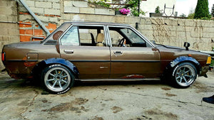 トヨタ Corolla KE70 TE70 TE72 (79~84) with rear drum to disc conversion用 CEIKA カスタムビッグブレーキキット