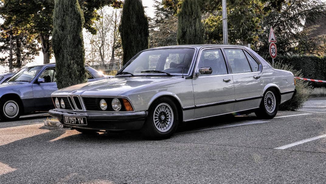 BMW 7 Series E23 (77~87)用 CEIKA カスタム車高調