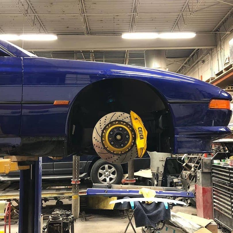 BMW 8 Series E31 (89~99)用 CEIKA カスタムビッグブレーキキット