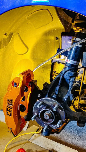 フォード Focus ST mk3 (12~16)用 CEIKA カスタムビッグブレーキキット - ceikaperformance