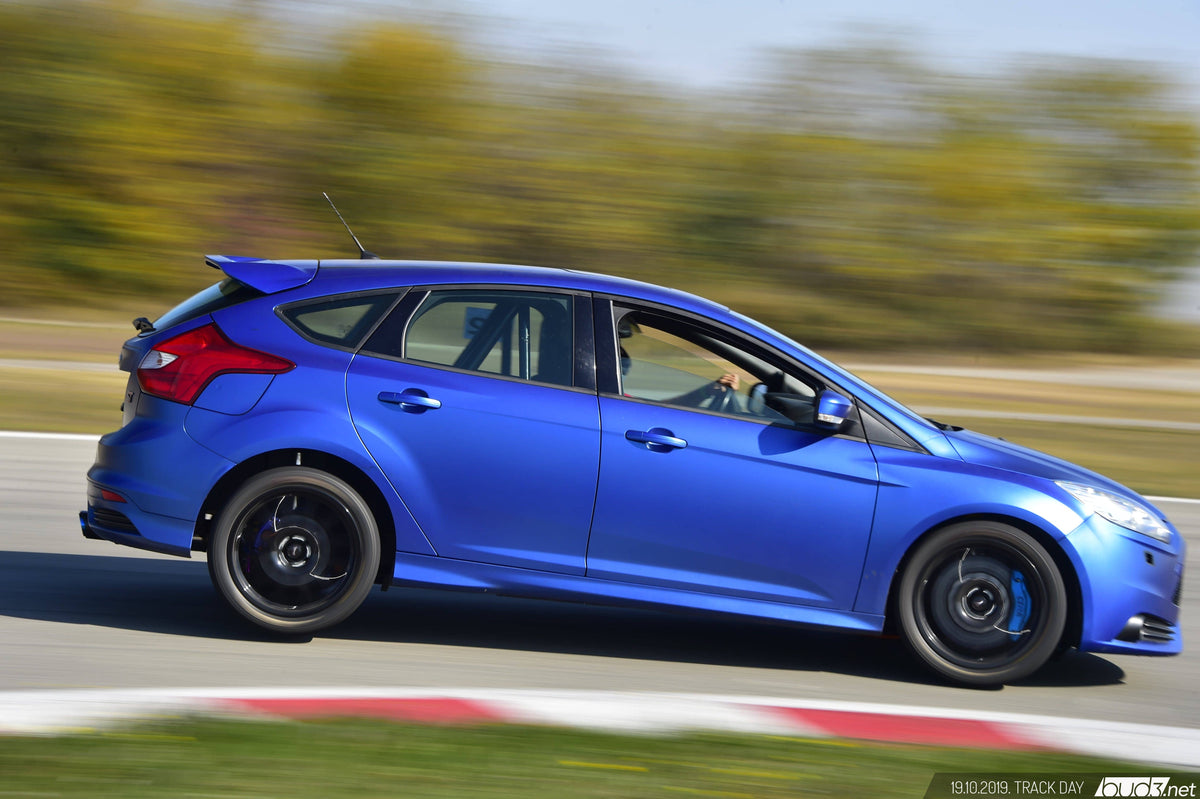 フォード Focus ST mk3 (12~16)用 CEIKA カスタムビッグブレーキキット