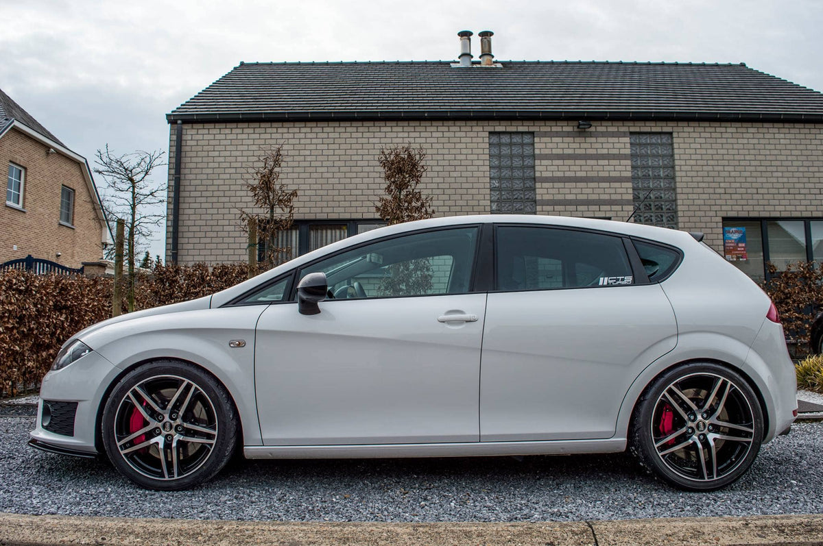 SEAT Leon mk3 Cupra (13~19)用 CEIKA カスタムビッグブレーキキット