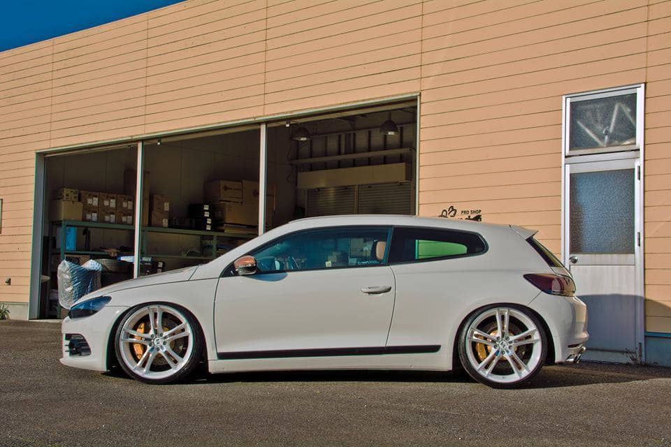 フォルクスワーゲン Scirocco III (08~16)用 CEIKA カスタムビッグブレーキキット